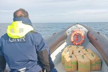 GNR UCCF de Olhão apreendeu 50 fardos de droga no Guadiana