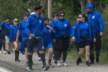 Sandra Madureira e claque dos Super Dragões em peregrinação a Fátima