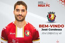 José Condessa com o equipamento da equipa de futsal