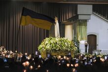 Procissão das velas no Santuário de Fátima 