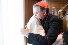 Papa Leão XIV com o cardeal Américo Aguiar