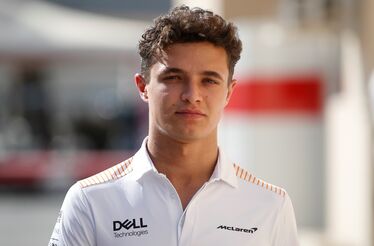 Depois de ganhar em casa, Lando Norris sai ferido