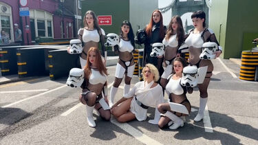 Darth Vader e Stormtroopers sensuais? Há um espetáculo de burlesco inspirado na saga ‘Star Wars’