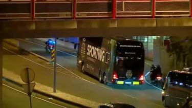 Autocarro do Sporting sai da Luz e ruma a Alvalade  