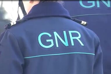 Agrediam para extorquir minorias e falsificavam autos: o que se sabe sobre o caso dos GNR detidos
