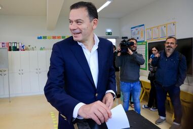 Luís Montenegro votou em Espinho 