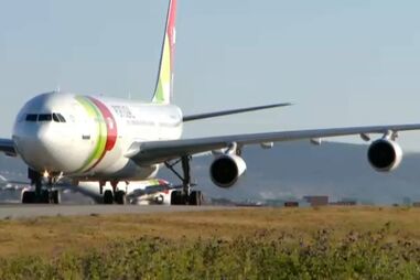 Agentes da Divisão Aeroportuária da PSP de Lisboa estiveram no voo