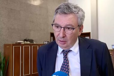 Advogado diz que depoimento de pai de Valente apresenta “diferenças notórias” do primeiro interrogatório feito à PJ 