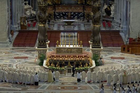 Papa Leão XIV celebra Missa Inaugural do Pontificado. Veja em direto