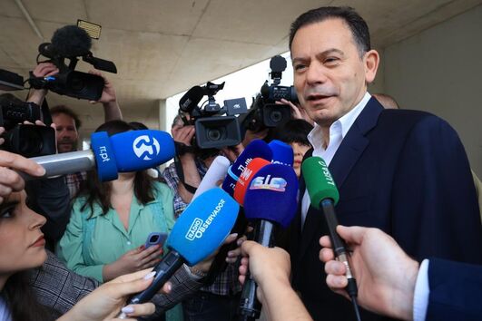 "A expectativa é que exista uma boa participação dos portugueses": Luís Montenegro exerceu o direito ao voto em Espinho