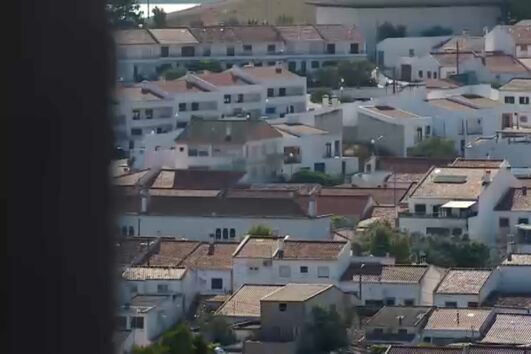 Fernando e Mónica dizem que nunca pediram dinheiro a ninguém. Populares do Alentejo desmentem