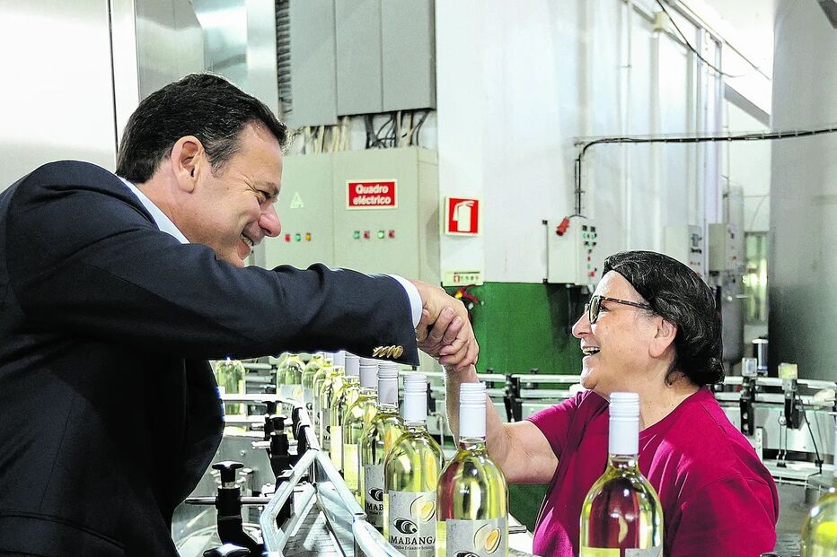 Montenegro alerta as pessoas que eleições só se ganham com votos