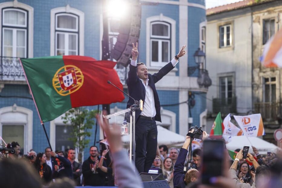 Luís Montenegro, AD