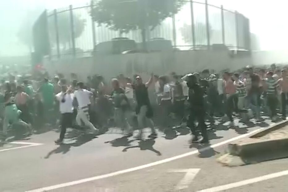 Adeptos do Sporting começam a chegar ao Estádio da Luz