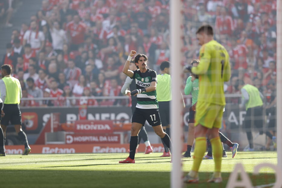 Trincão inaugura o marcador na Luz