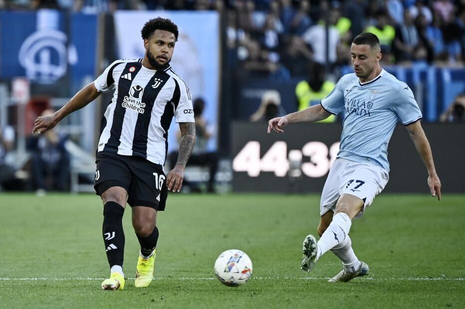Lazio e Juventus empatam em jogo de luta pela 'Champions'