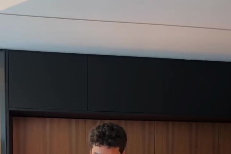 José Condessa na nova casa