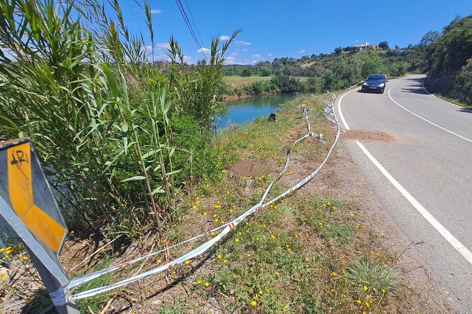 Despiste de carro que caiu a rio mata quatro jovens em Tavira