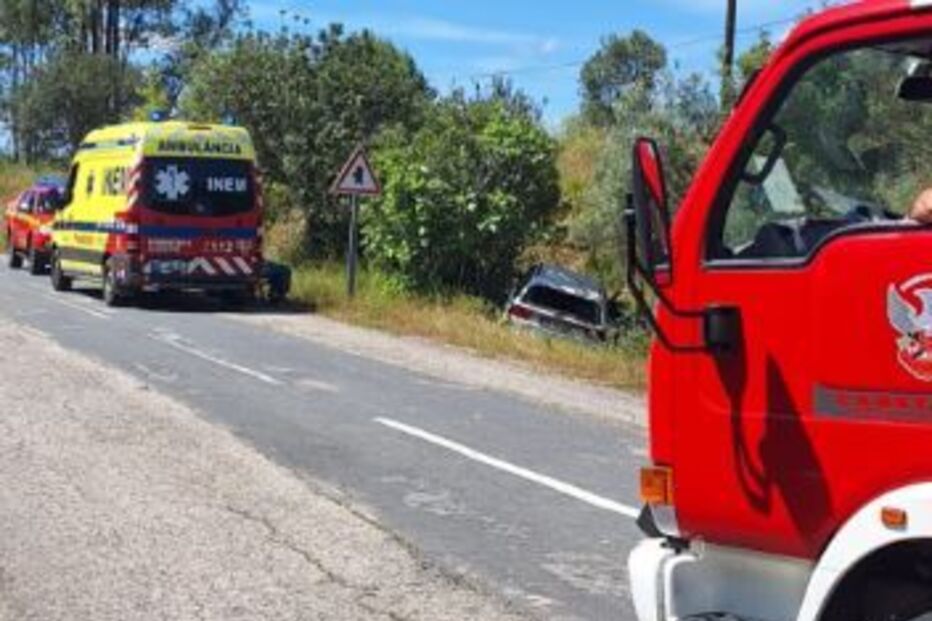 Homem morre em despiste de carro na EN 122 em Alcoutim