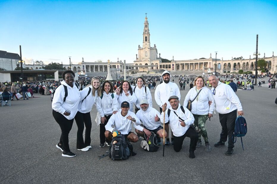 Milhares de peregrinos chegam a Fátima na véspera do 13 de maio 