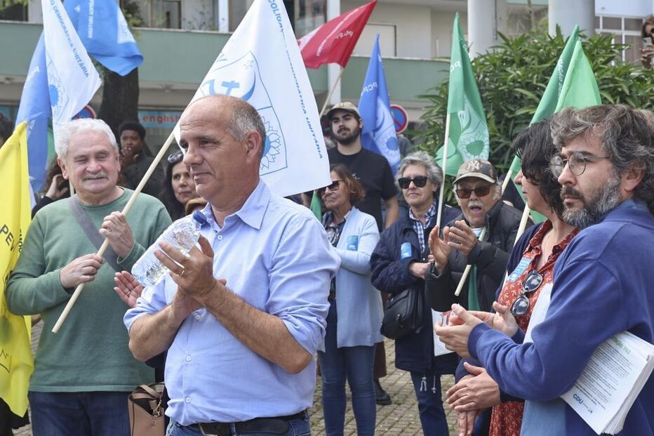 Paulo Raimundo em campanha em Mem Martins, Sintra