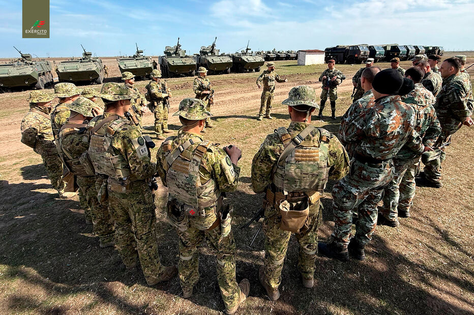 Exercício 'Orion 25'