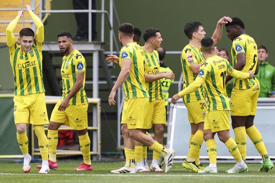 Campeão Tondela para a I Liga
