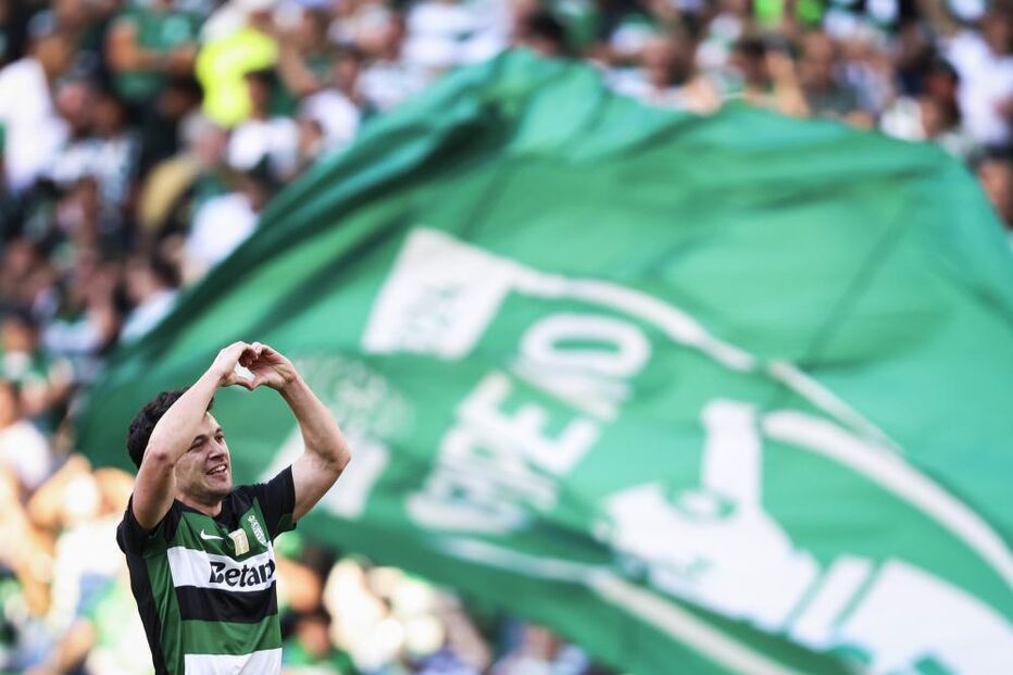 Spoting sagra-se bicampeão nacional