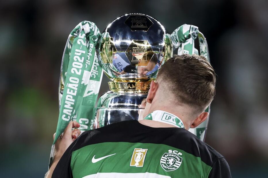 Spoting sagra-se bicampeão nacional