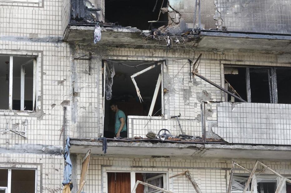 Rússia atinge Kiev com drones e mísseis balísticos