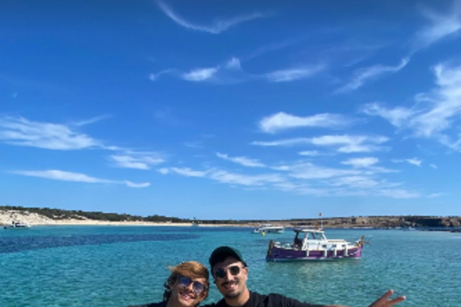 Rodrigo Mora com o irmão em Ibiza