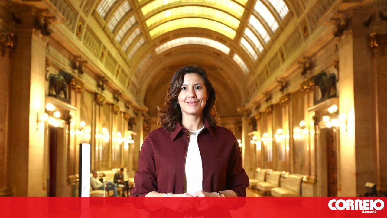 “Mariana Leitão Abandonou a Corrida a Belém: A Decisão Que Está a Abalar o Cenário Político!” #ÚltimasNotícias #Portugal “Mariana Leitão Abandonou a Corrida a Belém: A Decisão Que Está a Abalar o Cenário Político!” #ÚltimasNotícias #Portugal
