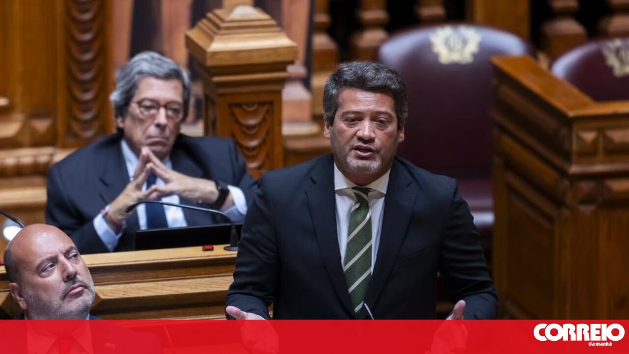 Crise na Saúde: André Ventura Intensifica Pressão e Questiona Demissão de Marta Temido