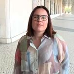 “Estamos todos a perder tempo útil”: Joana Marques à chegada do tribunal onde vai decorrer julgamento
