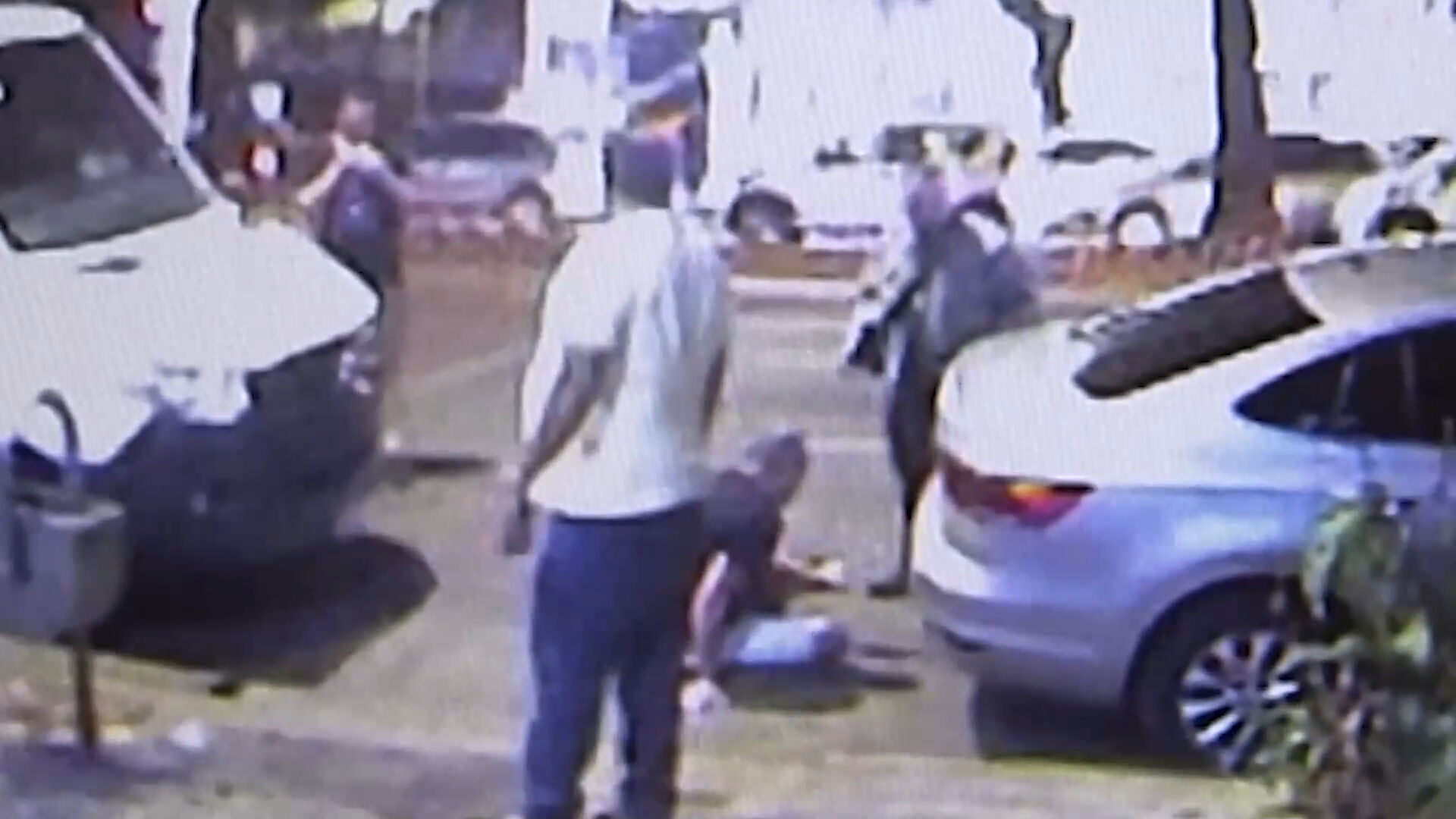 População indignada com homem que agrediu bebé de quatro meses ao confundi-lo com um boneco 'reborn'