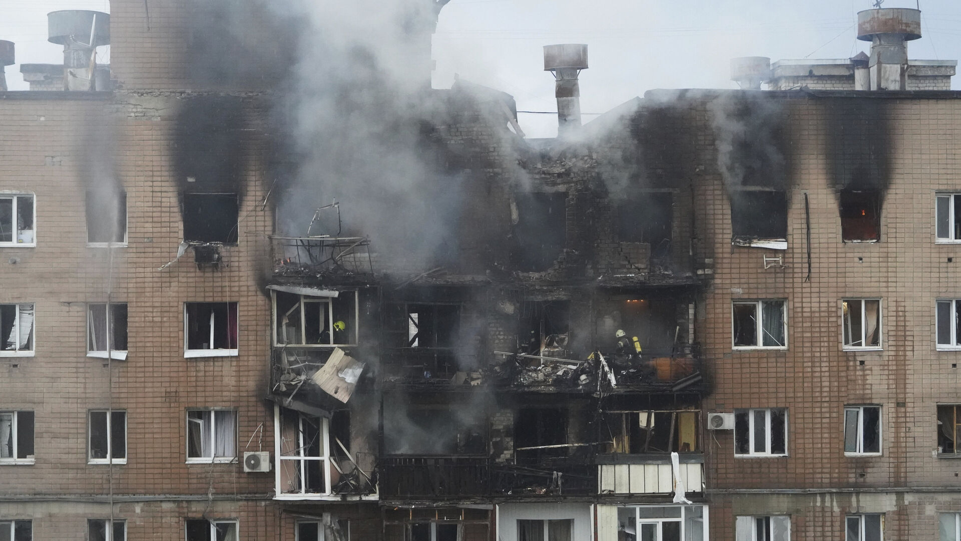 'Maior ataque' russo com drones em Kharkiv mata três pessoas 