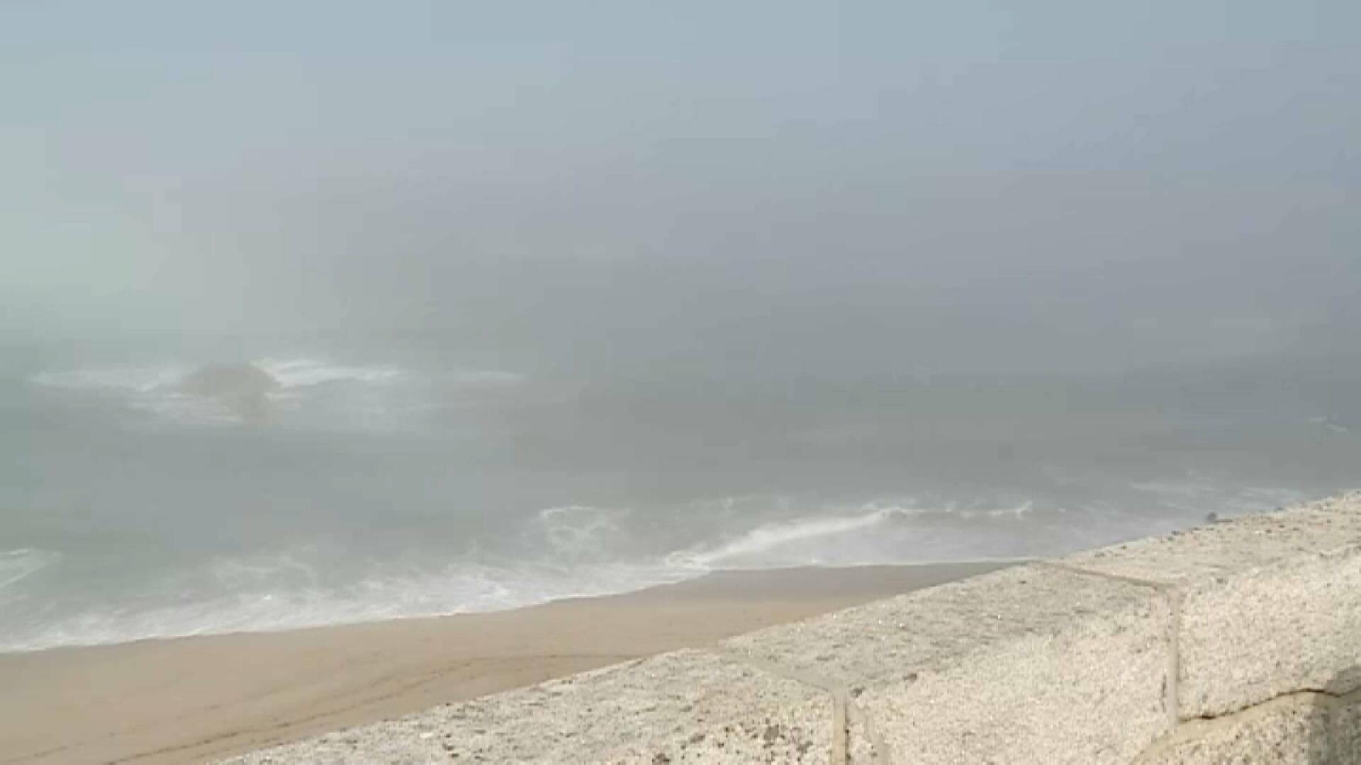 Prosseguem as buscas pelo pescador e cão desaparecidos no mar de Caminha