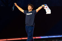 João Neves comemora vitória do Paris Saint-Germain