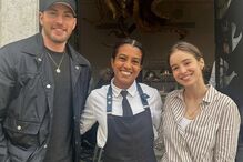 Alba Baptista, Chris Evans.JPG