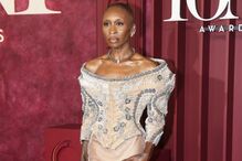 Cerimónia Tony Awards celebra teatro com estrelas e nomeação de George Clooney