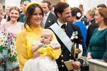 Batizado da filha dos príncipes Carl Philip e Sofia na igreja do Palácio de Drottningholm