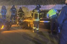 Pai e filha feridos em despiste de carro em Ceira, Coimbra. GNR e bombeiros prestaram socorro