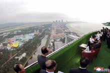 Kim Jong-un inaugura estância turística Kalma em Wonsan, Coreia do Norte