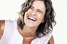 Cat Power, José González, Simone Mayra Andrade e Mayra Andrade atuam num evento de música e comédia.
