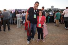 Pessoas no festival NOS Alive em Portugal