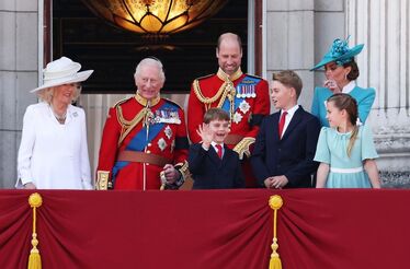 Netos roubam o protagonismo a Carlos III em festa de aniversário