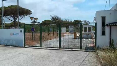 Ex-utentes do parque Inatel sentem-se traídos por uma fundação privada que os deixou para trás