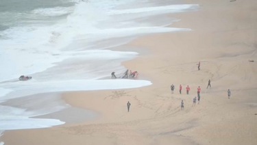 Mulher ferida em queda de parapente em praia no concelho de Alcobaça