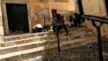 Moradores dizem que a Mouraria está fora de controlo