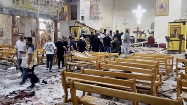 Bombista suicida mata pelo menos 20 pessoas em igreja ortodoxa na Síria 